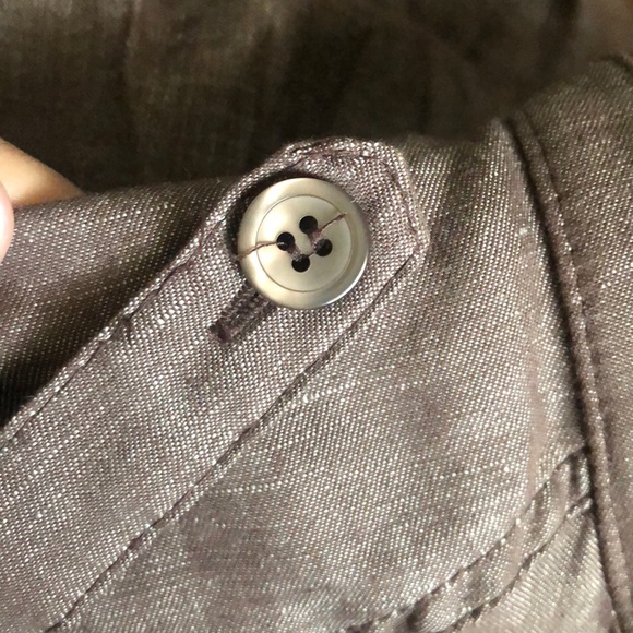 Pleated button down outfit - Picture 8 of 8